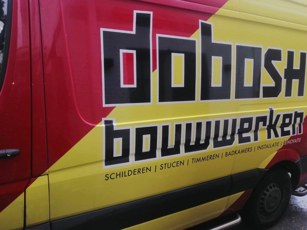 Dobosh Bouwwerken bestelwagen